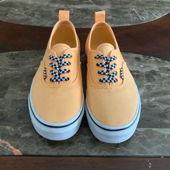 Slip on Vans - Picture 1 of 3